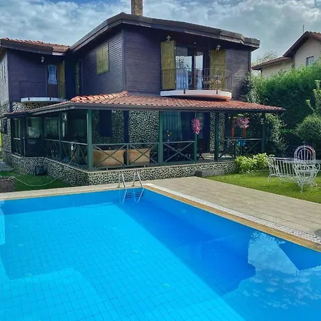 Sarayli Villa