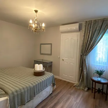 Sarayli Sapanca